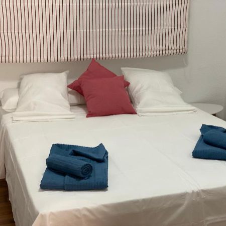 Apartament Almansa Flat 14 Malaga Zewnętrze zdjęcie