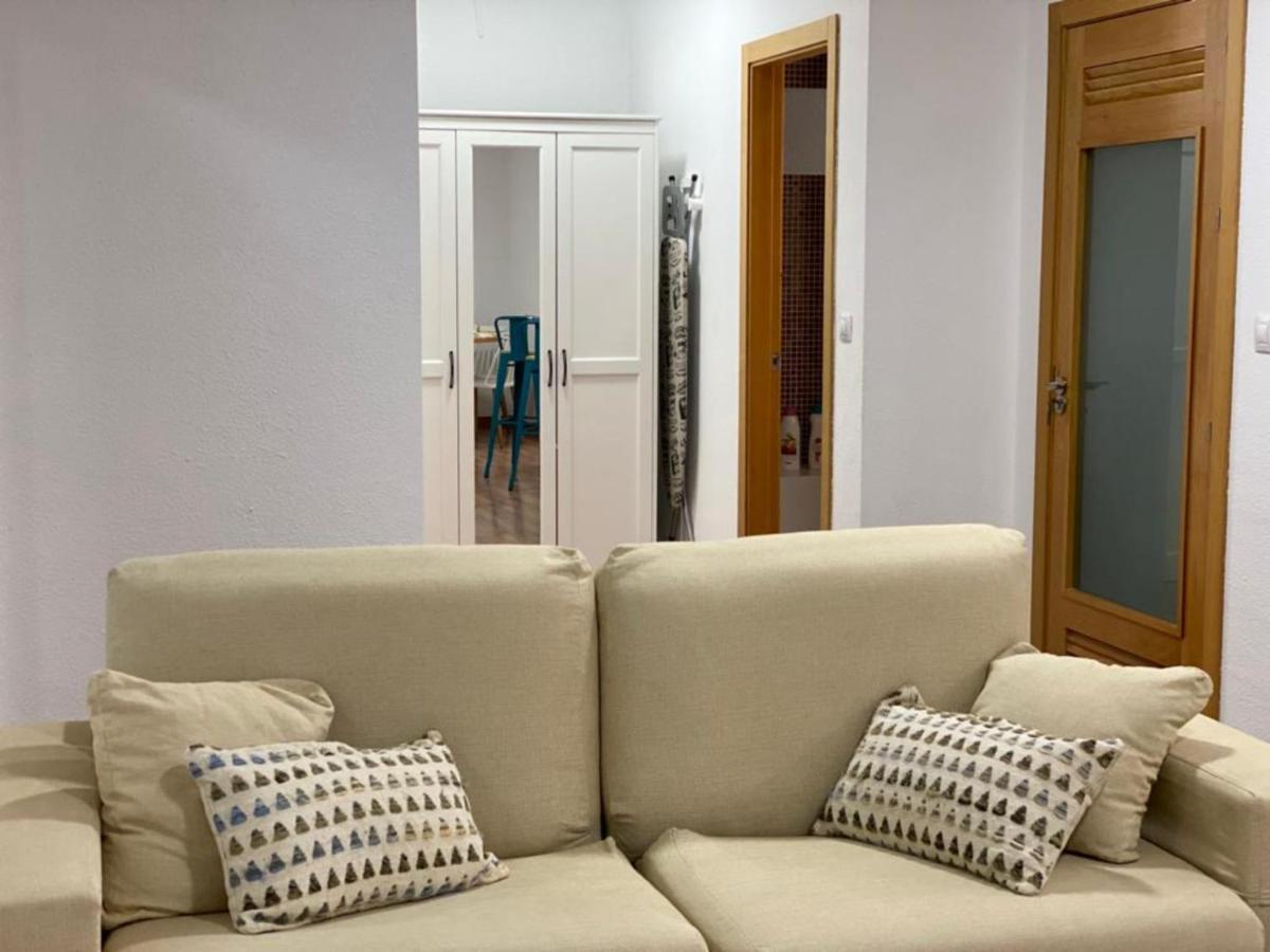 Apartament Almansa Flat 14 Malaga Zewnętrze zdjęcie