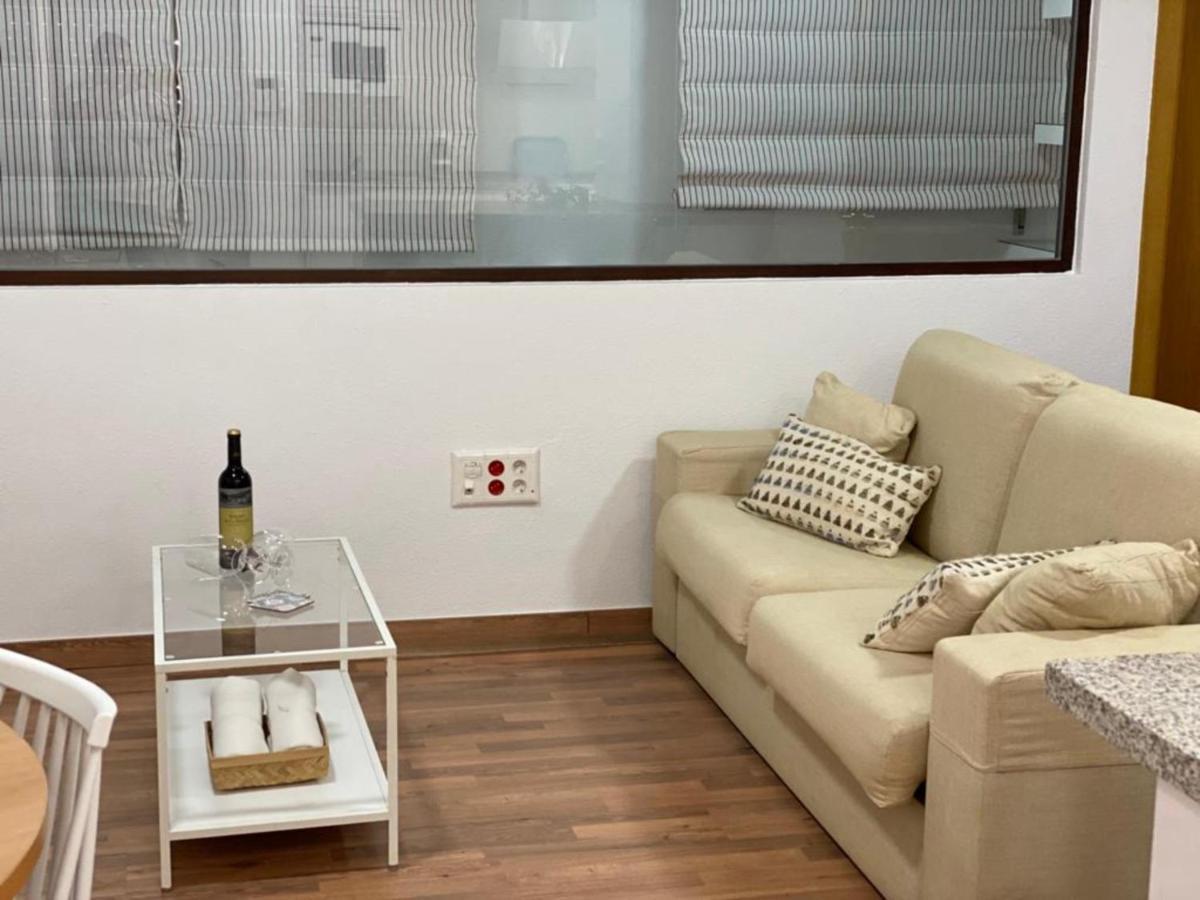Apartament Almansa Flat 14 Malaga Zewnętrze zdjęcie